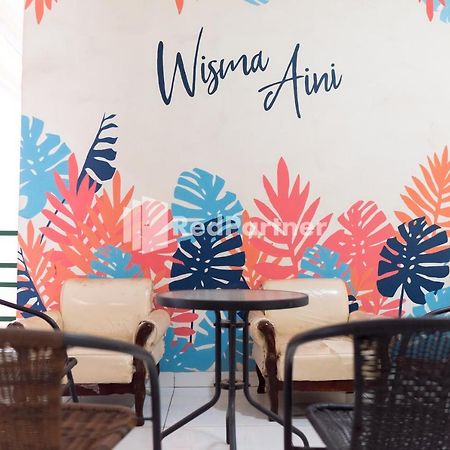 Wisma Aini Syariah Mitra Reddoorz 반다르 람풍 외부 사진