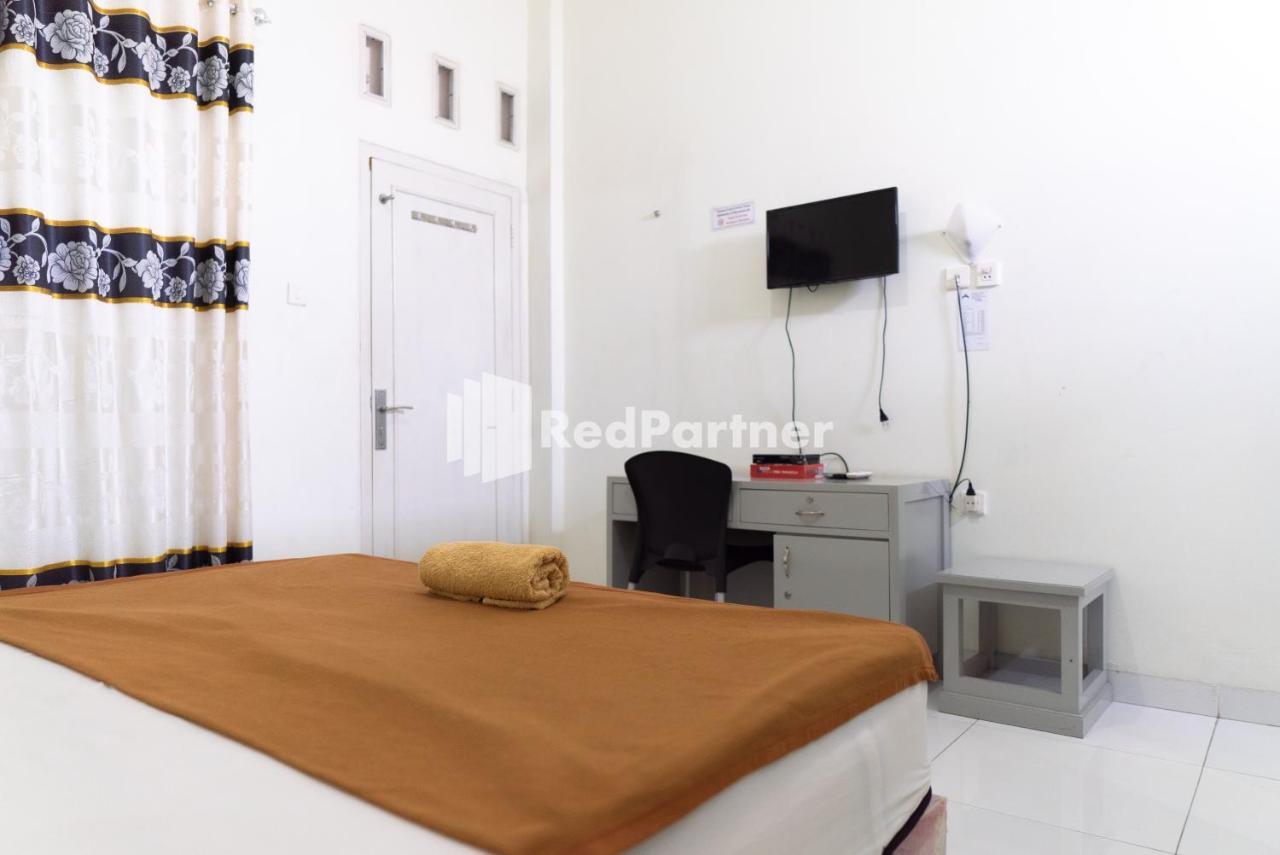 Wisma Aini Syariah Mitra Reddoorz 반다르 람풍 외부 사진